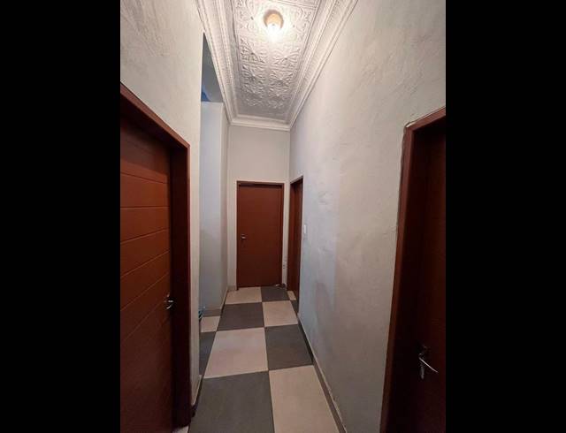 9 BEDROOM HOUSE FOR SALE IN MALVERN